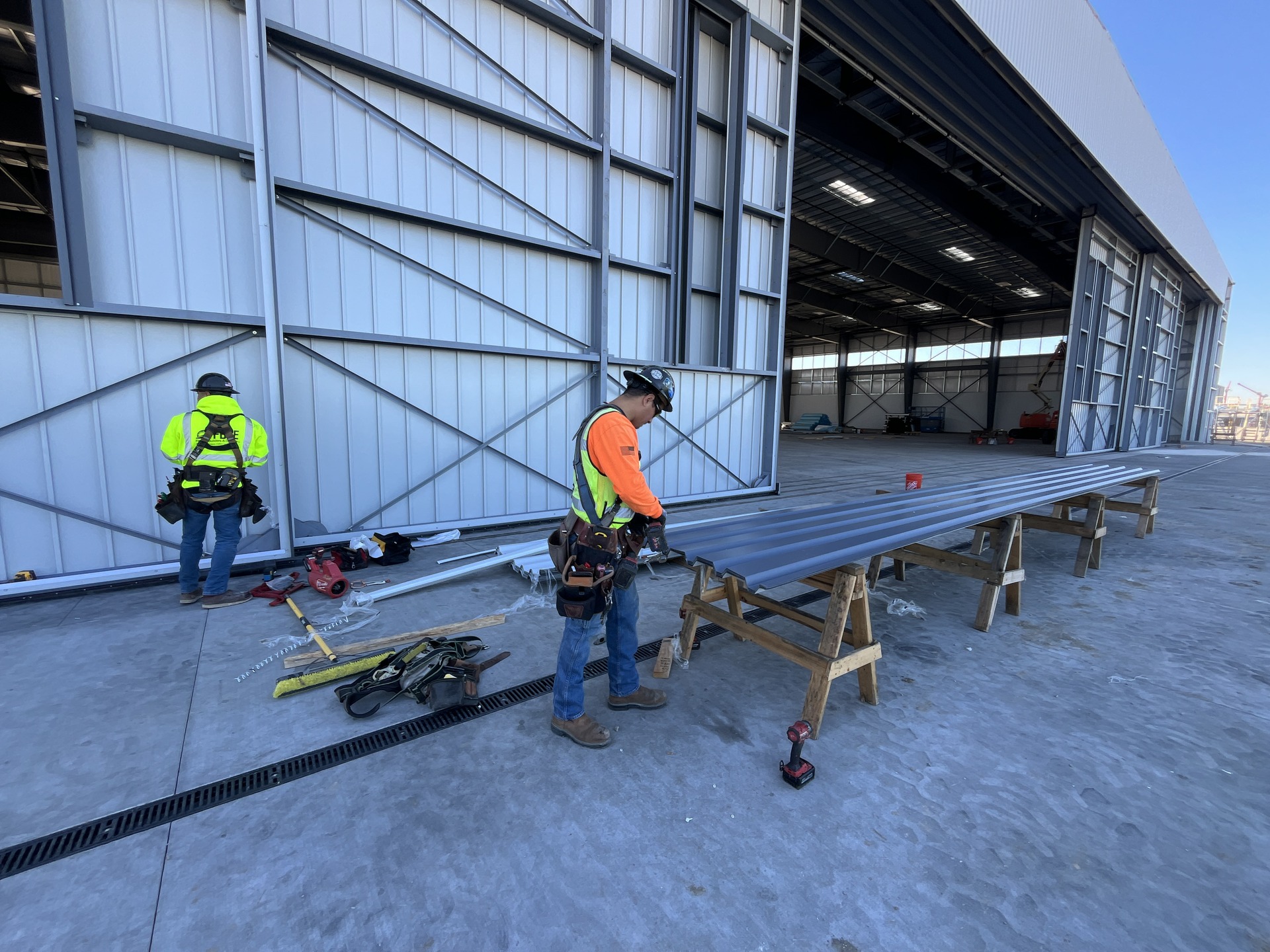 FB&E Celebrates Milestone of 1,000 Days and 350,000 Hours Without Lost Time Injury